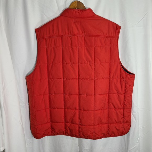 Banana Republic Water-Resistant Quilted Vest - Picture 3 of 6